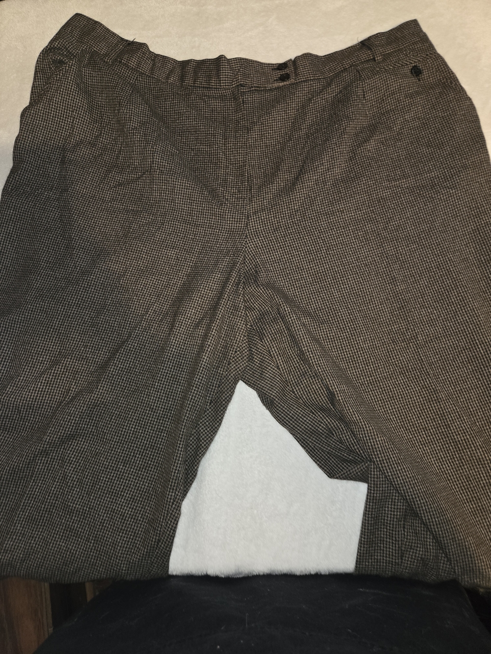 Classic Women's Houndstooth Trousers